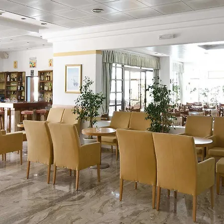 Hotel Tropical Sol 3*