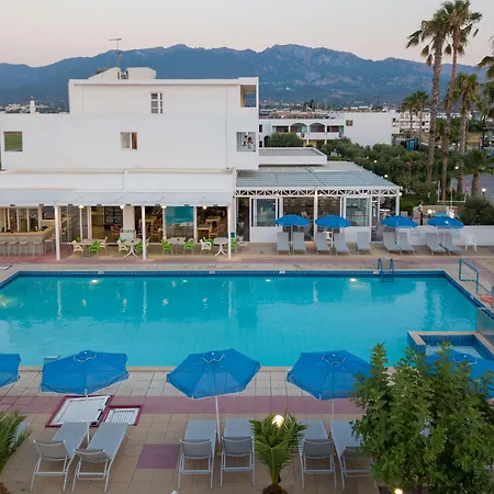 Hotel Tropical Sol 3*