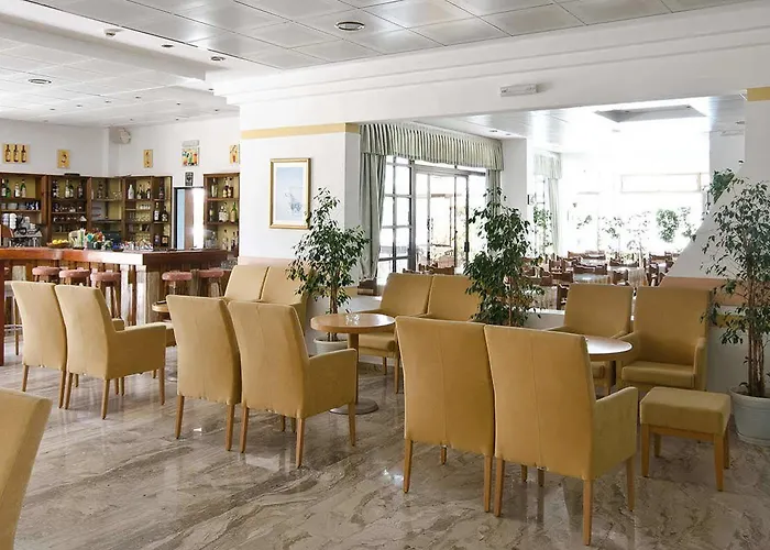 Hotel Tropical Sol 3*